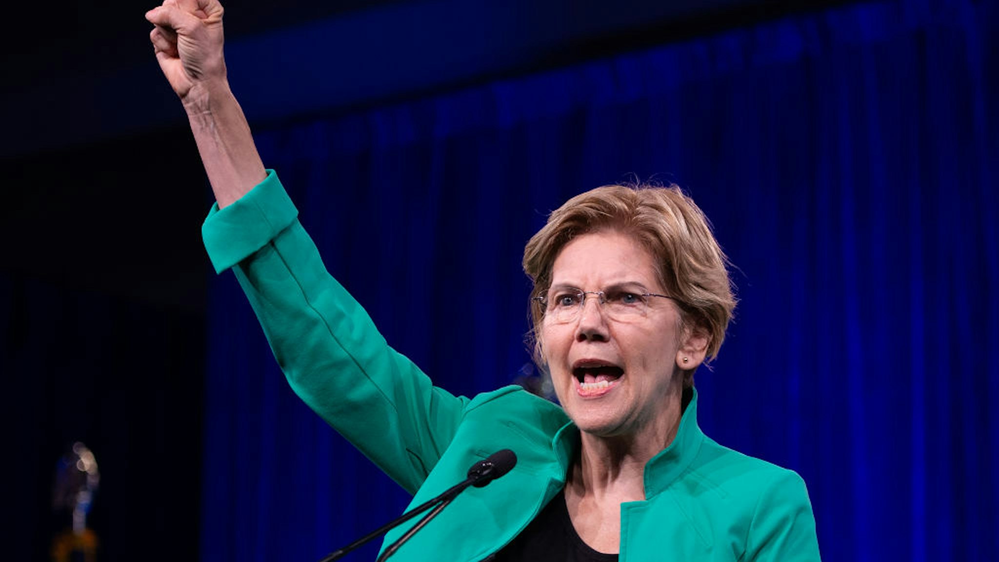 2020 US Democratic Presidential hopeful US Senator from Massachusetts Elizabeth Warren speaks on-stage during the Democratic National Committee's summer meeting in San Francisco, California on August 23, 2019. (Photo by JOSH EDELSON / AFP) (Photo by JOSH EDELSON/AFP via Getty Images)