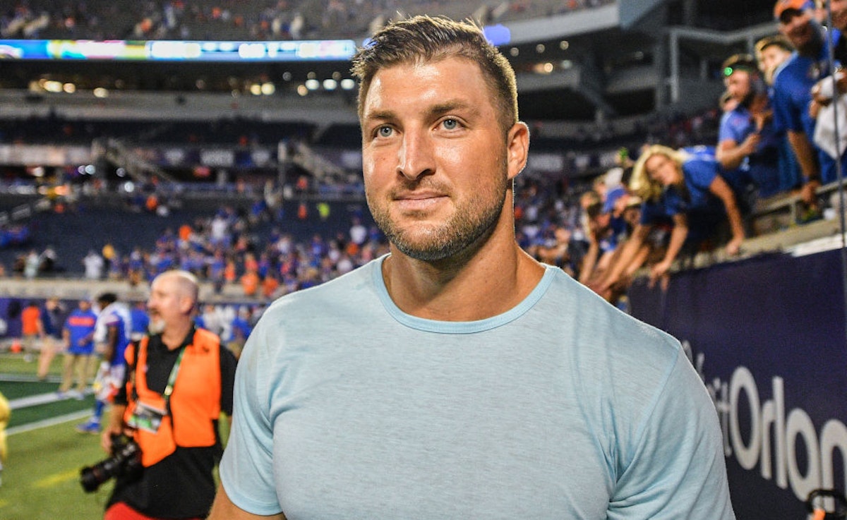 Tim Tebow jersey sales: Tebow Mania is back as Jaguars' tight end's uniform  is No. 1 seller in NFL 