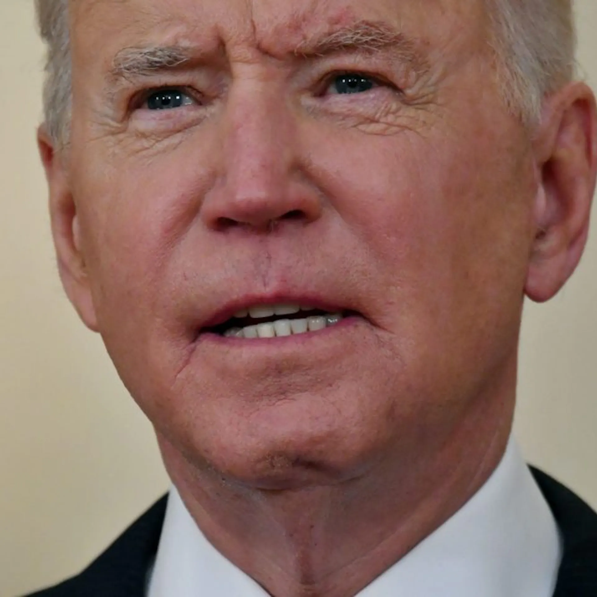 Joe Biden SUCKS