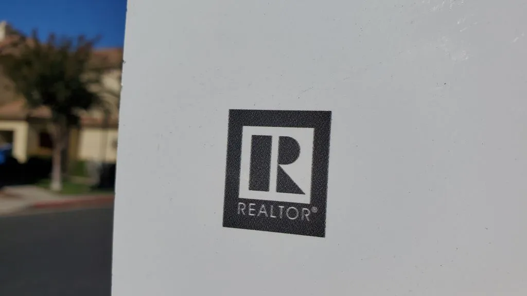 Christian Realtor Who Left Gay Lifestyle Allows License To Expire After Broker Forbids Talking Publicly Against Homosexuality