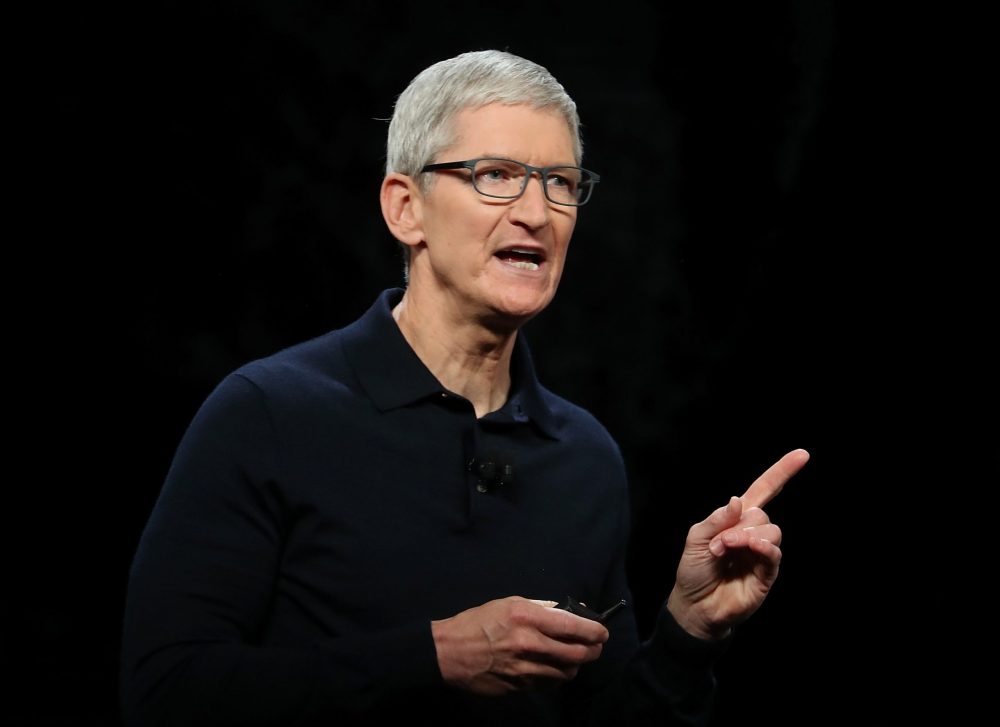 Apple’s Tim Cook Donating $1 Million Of His Own Money To Trump Inauguration