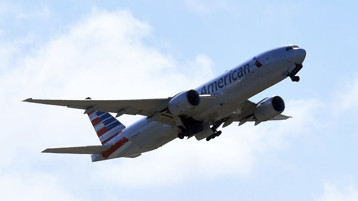 American Airlines Asks Workers To Volunteer For No Pay During Summer Travel Surge
