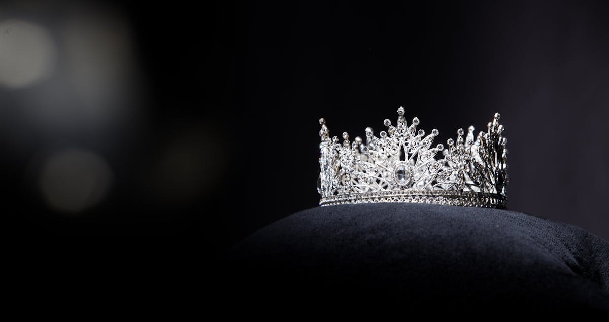 NextImg:Former Pageant Queen Arrested On Suspicion Of Gun Trafficking 
