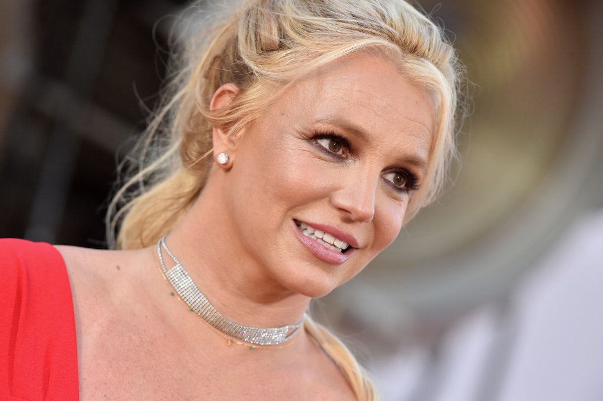 ‘Lighten Up About The Knives’: Britney Spears Defends Video Of Her ...