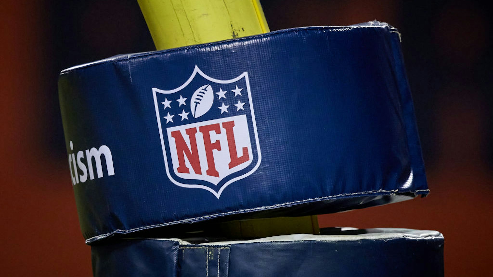 CHICAGO, IL - JANUARY 03: A detailed view of the NFL crest logo is seen on a goal post pad in action during a game between the Chicago Bears and the Green Bay Packers on January 03, 2021 at Soldier Field in Chicago, IL. (Photo by Robin Alam/Icon Sportswire via Getty Images)