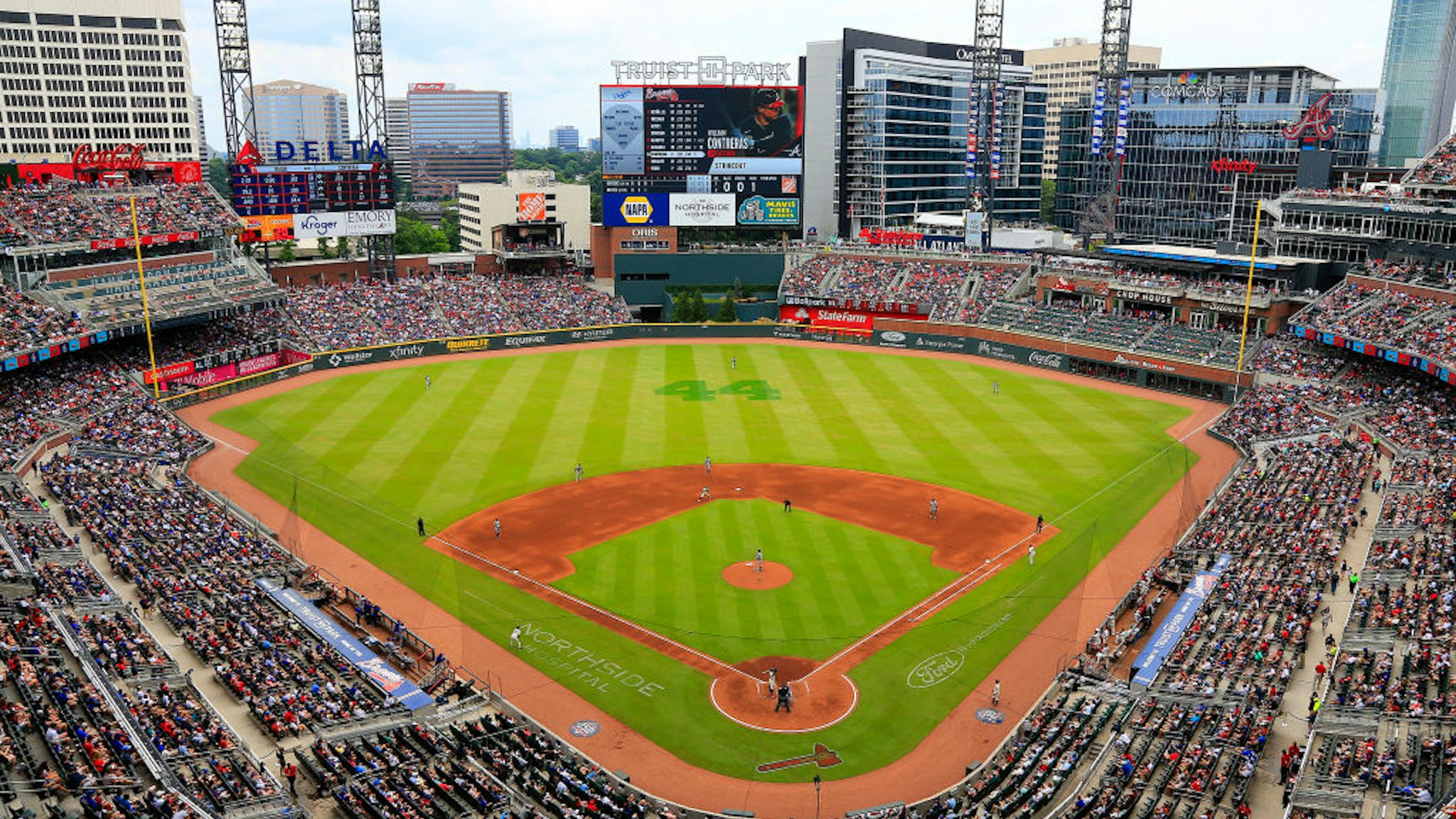 ATLANTA, GA - JUNE 06: An overview of the stadium and field during the Sunday afternoon MLB game between the Atlanta Braves and the Los Angeles Dodgers on June 6, 2021 at Truist Park in Atlanta, Georgia. (Photo by David J. Griffin/Icon Sportswire via Getty Images)