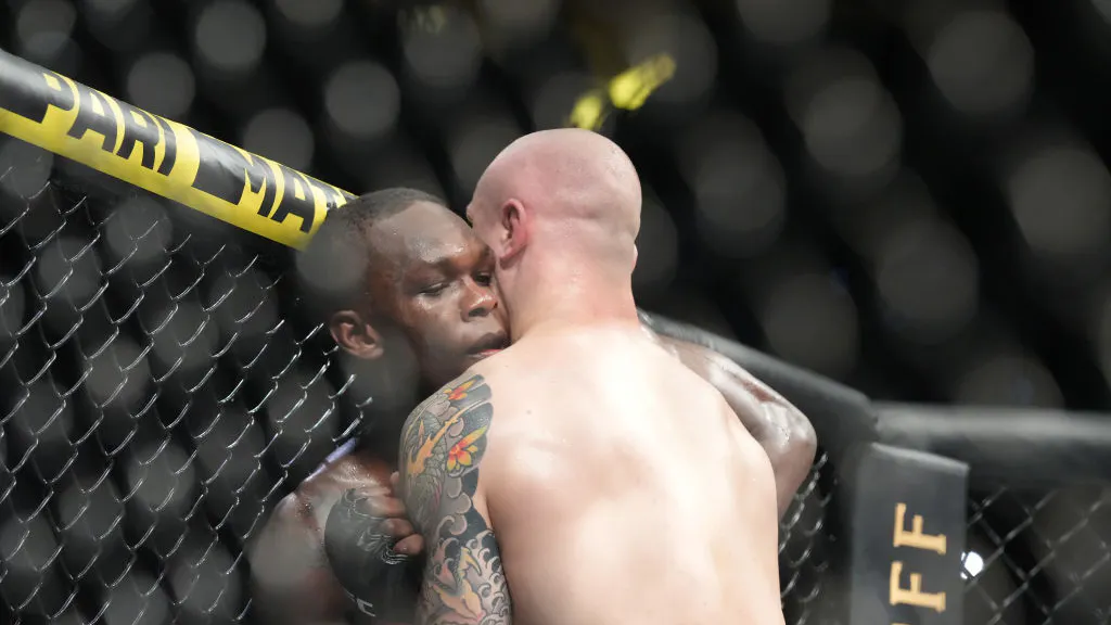 WATCH: Star Fighter Goes Viral After Spanking Opponent, Faking Injury During Championship Fight