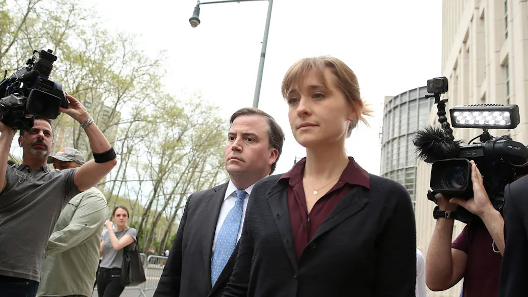 ‘Smallville’ Star Allison Mack Sentenced To 3 Years In Prison In Sex-Slave Cult Case