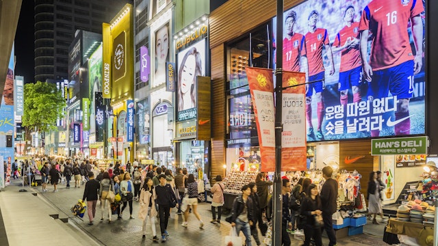 The famous shopping streets of Myeong-dong