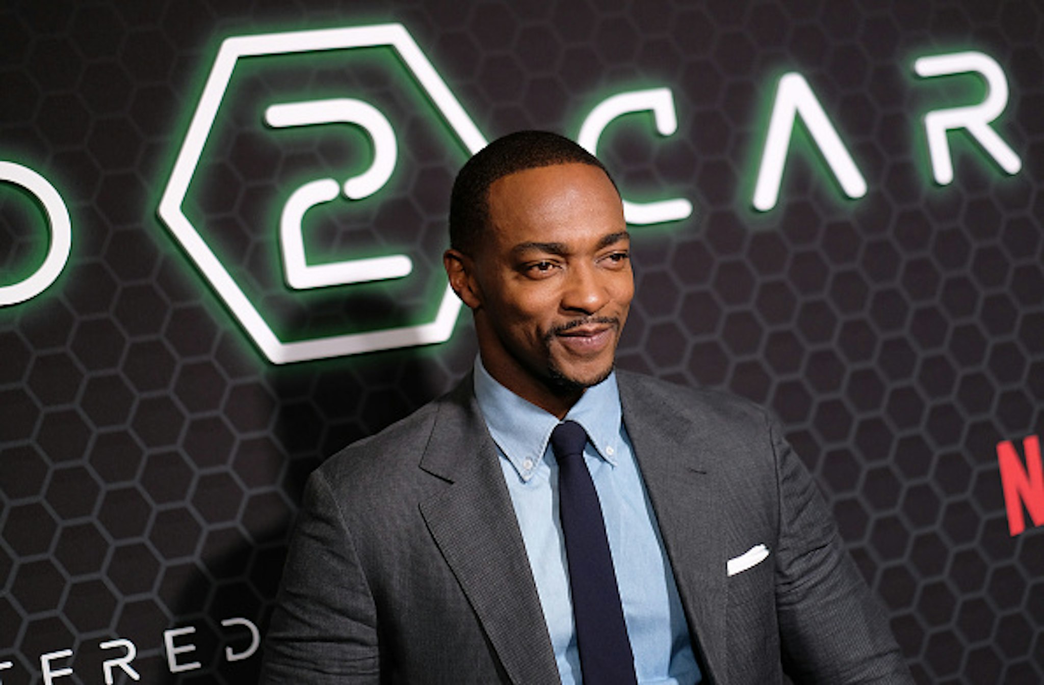NEW YORK, NEW YORK - FEBRUARY 24: Anthony Mackie attends Netflix's "Altered Carbon" Season 2 Photo Call at AMC Lincoln Square Theater on February 24, 2020 in New York City.