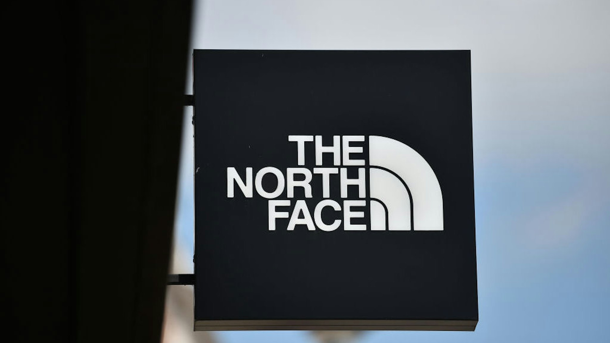 LEEDS, ENGLAND - MAY 27: The North Face logo is displayed outside one of its stores on May 27, 2021 in Leeds, England. (Photo by Nathan Stirk/Getty Images)