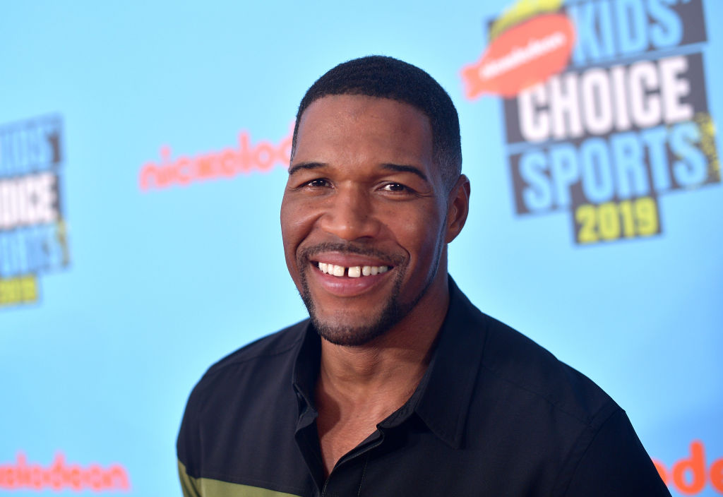 ‘I Love The Military’: Michael Strahan Apologizes For National Anthem Moment