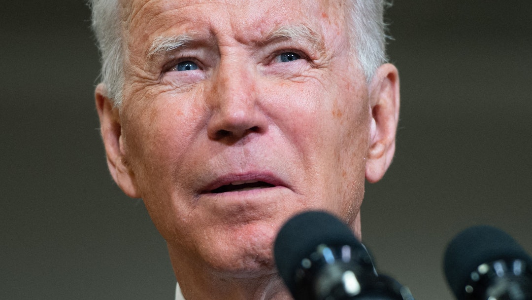 biden-pushes-to-end-tax-breaks-for-fossil-fuel-companies-as-americans