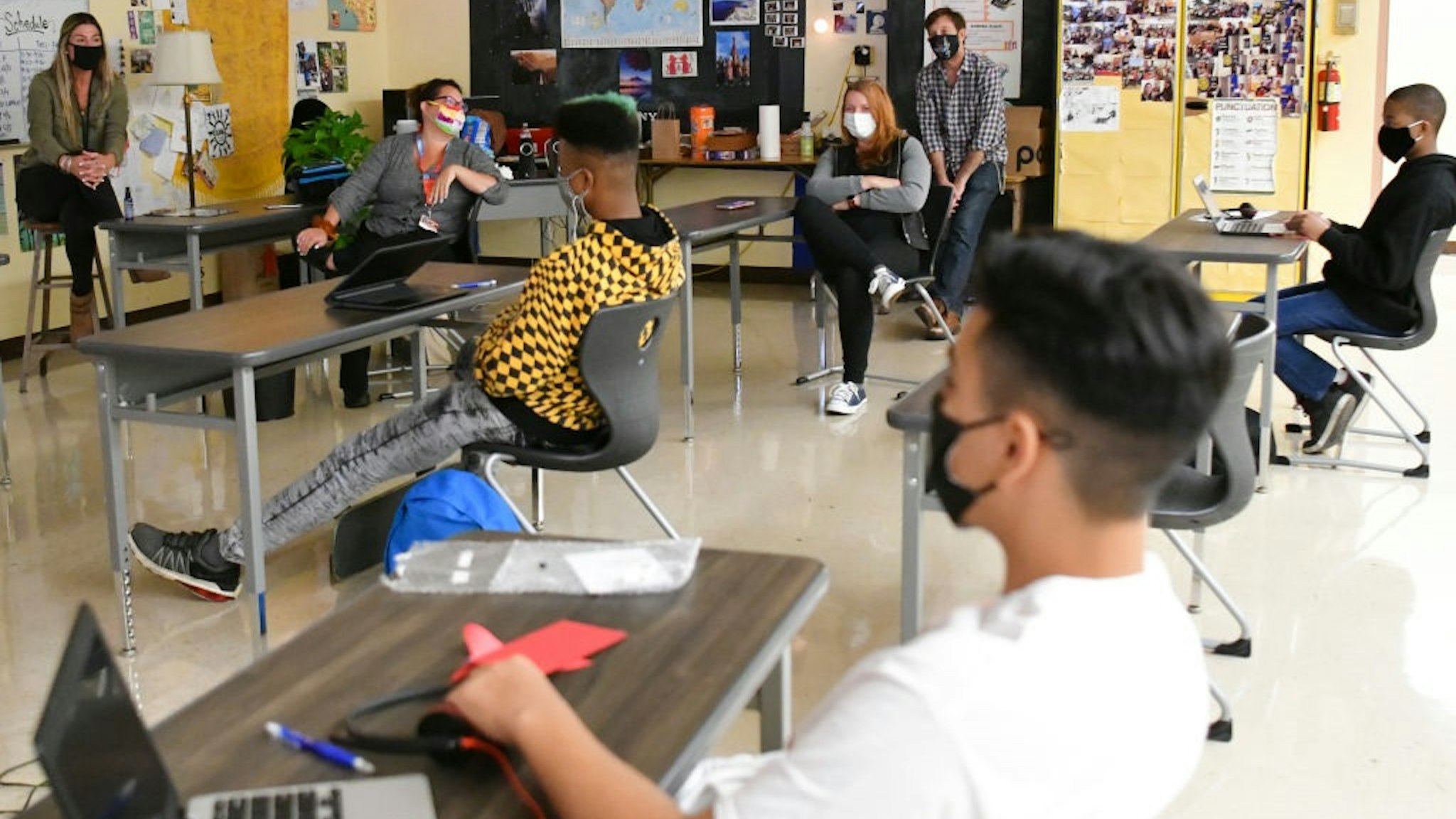 LOS ANGELES, CALIFORNIA - APRIL 27: Students attend in-person instruction at Hollywood High School on April 27, 2021 in Los Angeles, California.