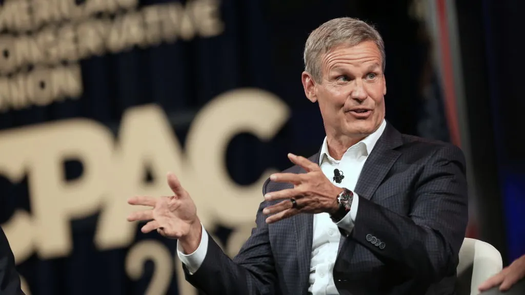 Tennessee Governor Signs Executive Order Allowing Parents To Avoid Masking Their Children