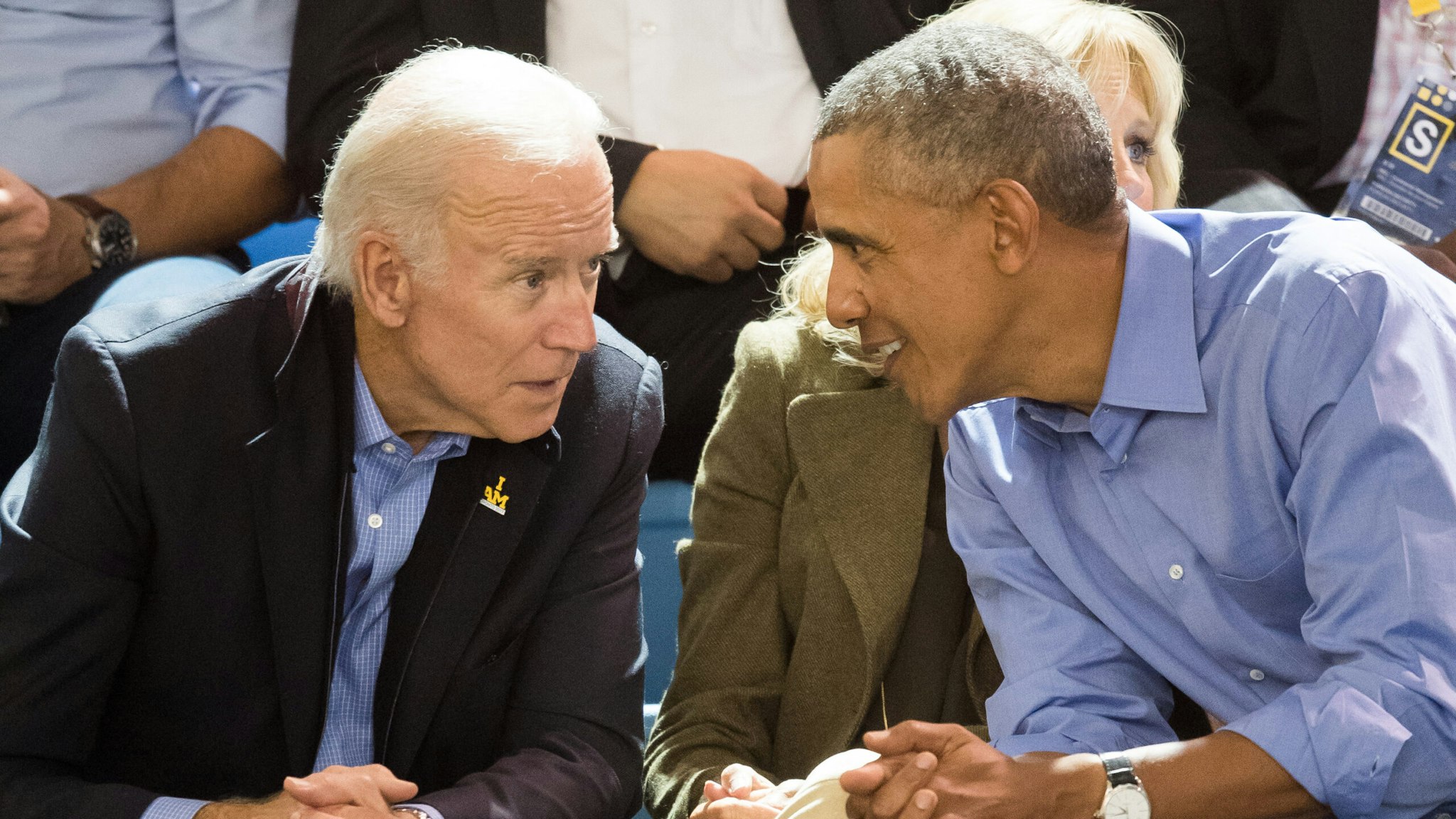 TORONTO, ON - SEPTEMBER 29: Joe Biden and Barack Obama watch the wheelchair basketball on day 7 of the Invictus Games Toronto 2017 on September 29, 2017 in Toronto, Canada. The Games use the power of sport to inspire recovery, support rehabilitation and generate a wider understanding and respect for the Armed Forces.