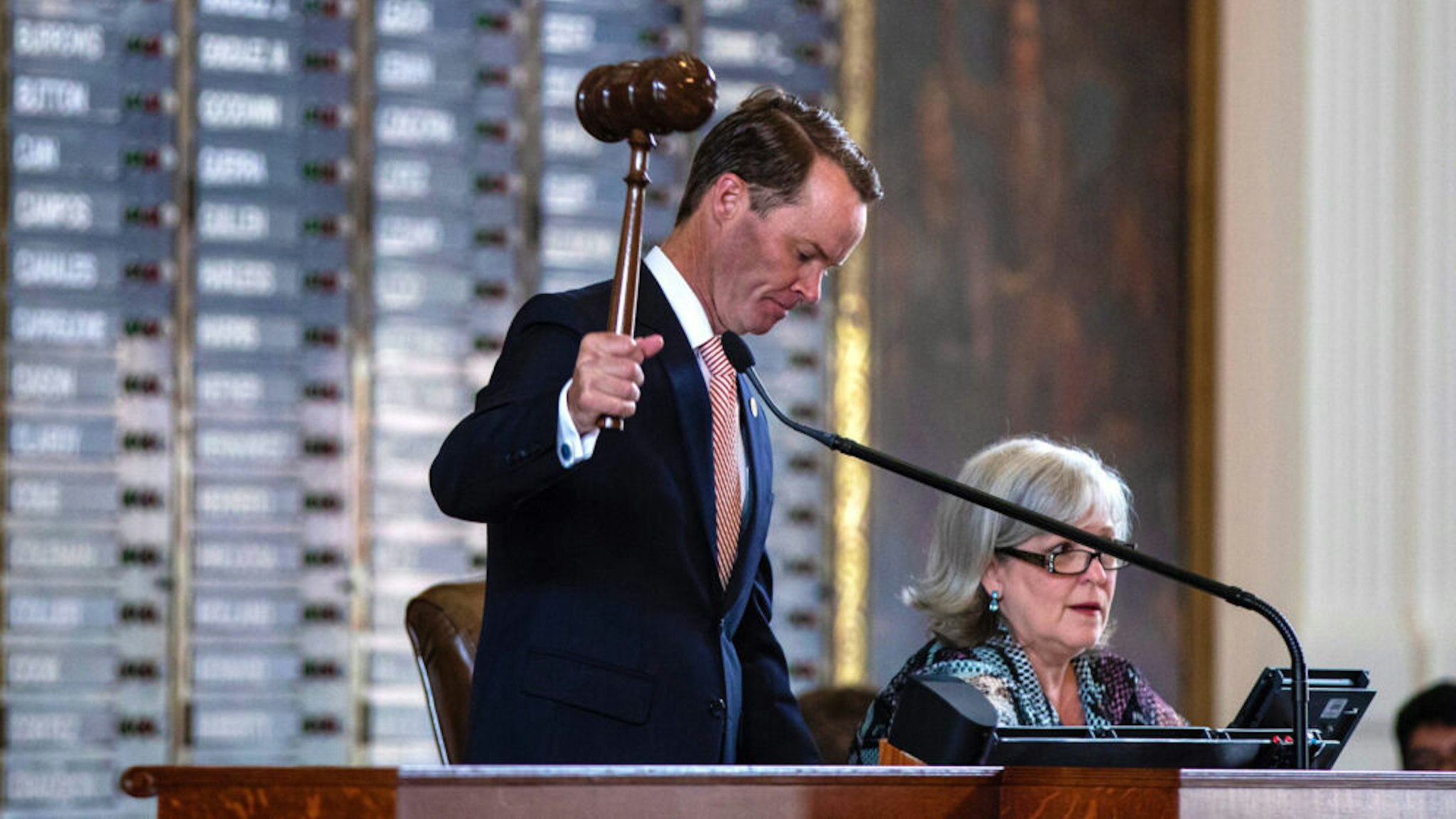 AUSTIN, TX - JULY 08: Texas Speaker of the House Dade Phelan, R-Beaumont, gavels in the 87th Legislature's special session in the House chamber at the State Capitol on July 8, 2021 in Austin, Texas. Republican Gov. Greg Abbott called the legislature into a special session, asking lawmakers to prioritize his agenda items that include overhauling the states voting laws, bail reform, border security, social media censorship, and critical race theory.