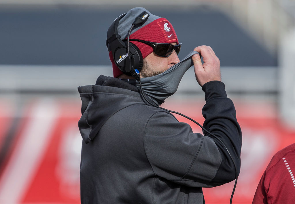 Washington State Football Coach Says He Will Follow State’s Vaccine ...