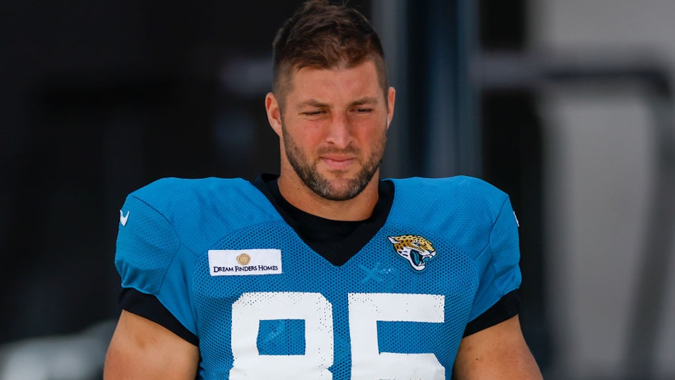 JACKSONVILLE, FL - AUGUST 03: Jacksonville Jaguars Tight End Tim Tebow (85) during training camp on August 3, 2021 at DreamFinders Homes Practice Complex in Jacksonville, Fl. (Photo by David Rosenblum/Icon Sportswire via Getty Images)
