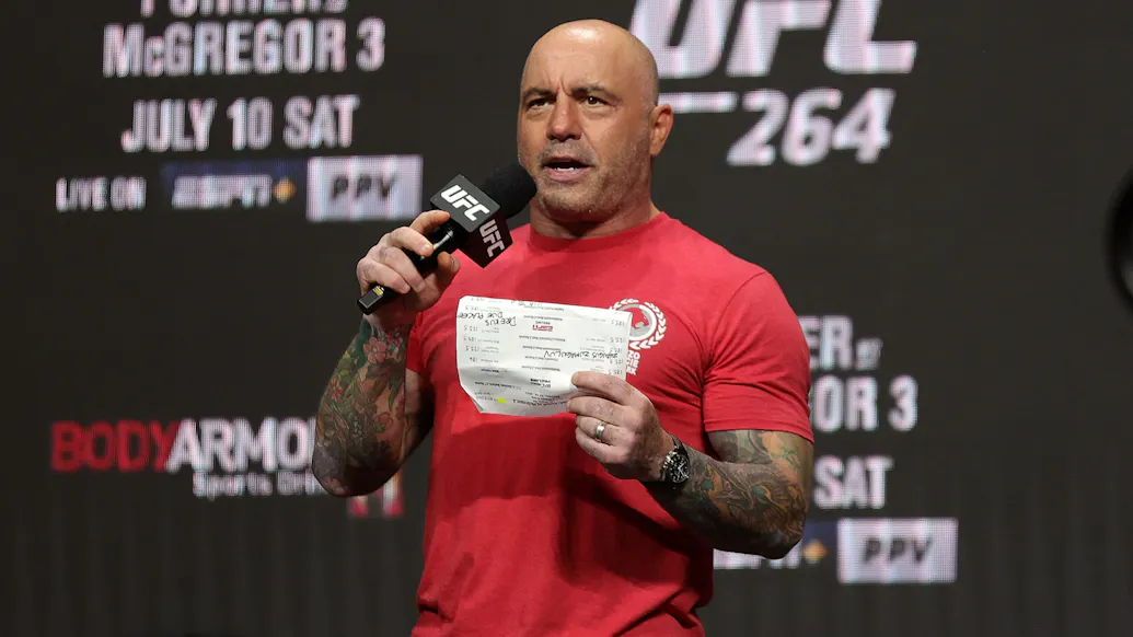 Joe Rogan Says He Won’t Force Fans To Get Vaxed, Offers Refund For NYC Show