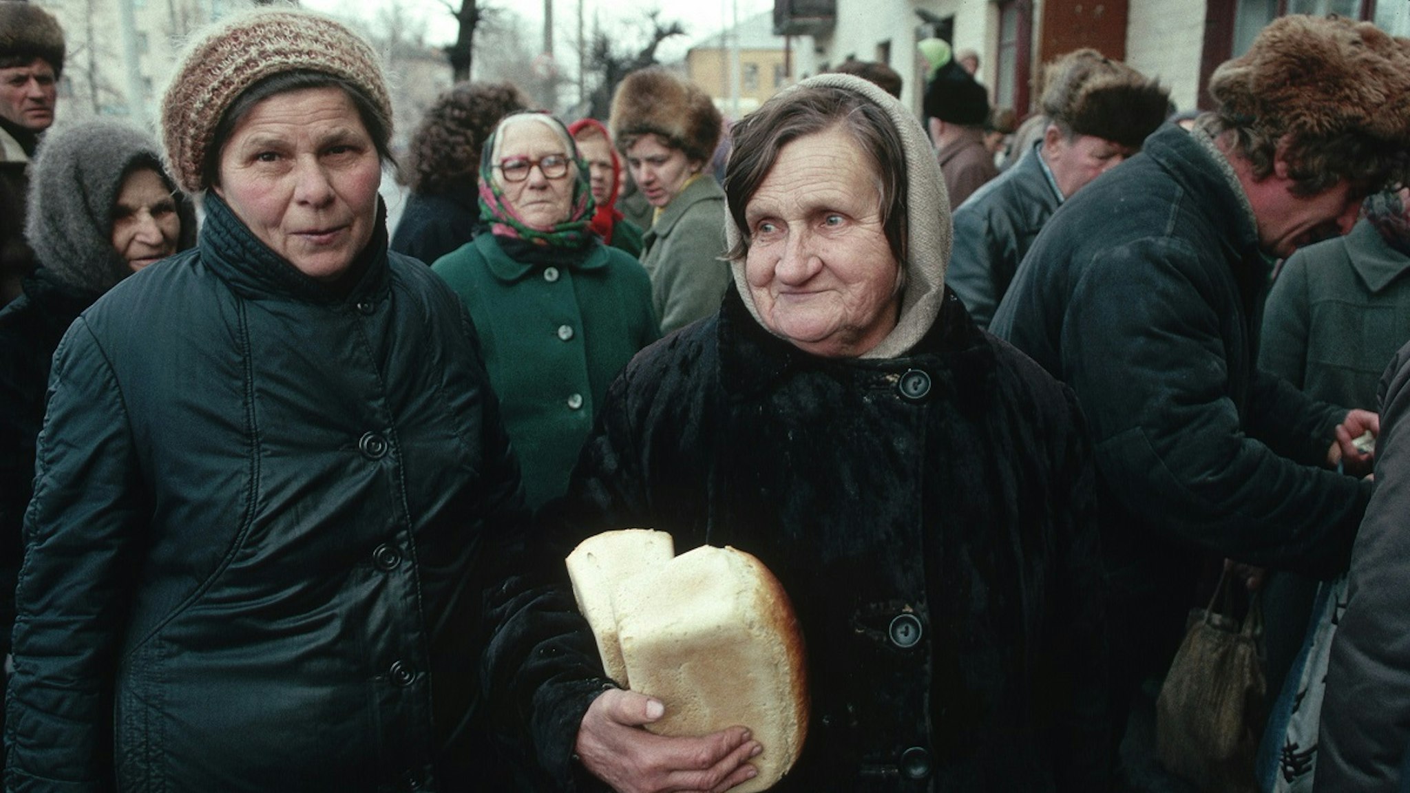 Soviet Bread Lines