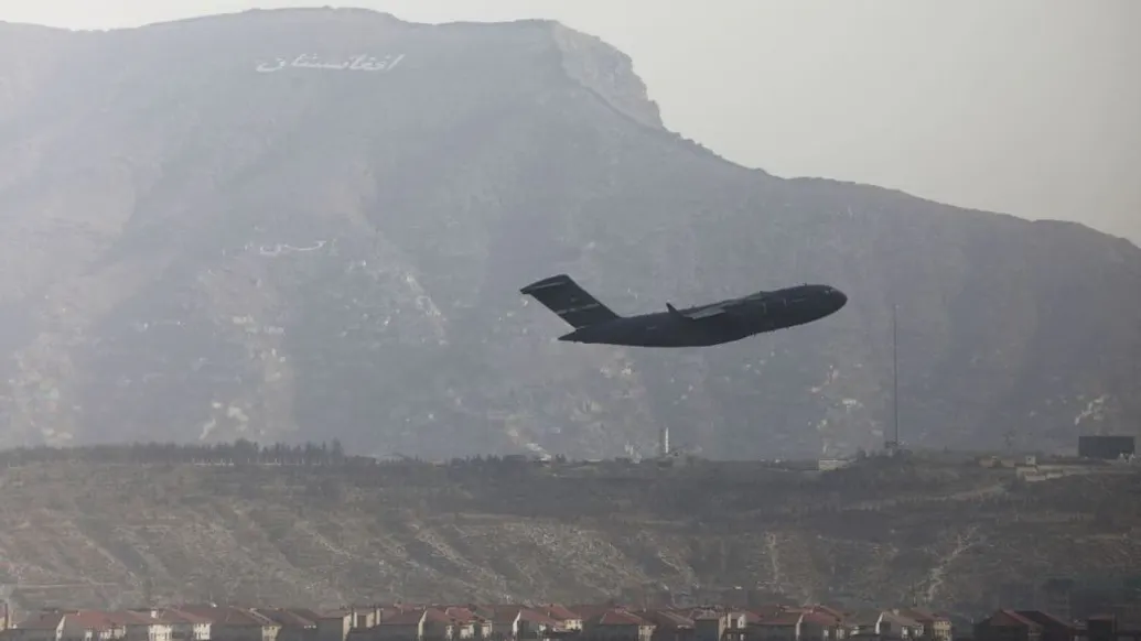 Biden Admin Causing ‘A Massive F*** Up’ For Private Evac Flights Out Of Afghanistan, Organizer Says