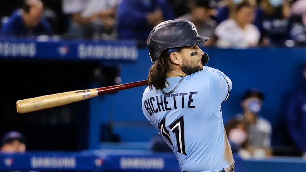 MLB: Blue Jays Beat Yankees After Blowing Early Lead, Keep AL Wild Card Race Tight