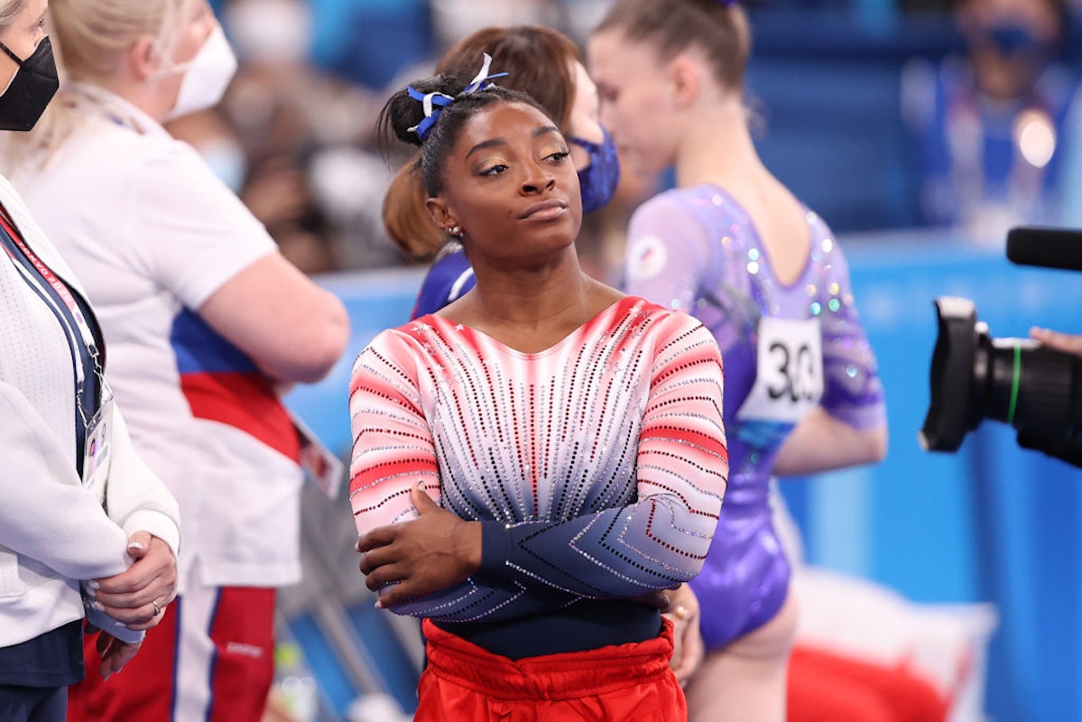 Simone Biles Flashes Her Medals, Says She Wouldn’t Change Anything From ...