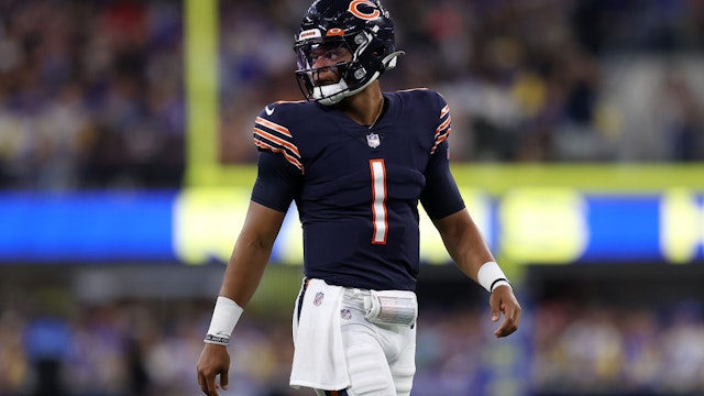 INGLEWOOD, CALIFORNIA - SEPTEMBER 12: Justin Fields #1 of the Chicago Bears walks to the sideline during the second half against the Los Angeles Rams at SoFi Stadium on September 12, 2021 in Inglewood, California. (Photo by Ronald Martinez/Getty Images)