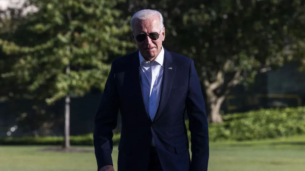 Afghanistan Rescue Worker: ‘Definitely’ More Americans Left Than Biden Claims, ‘I’m Appalled’