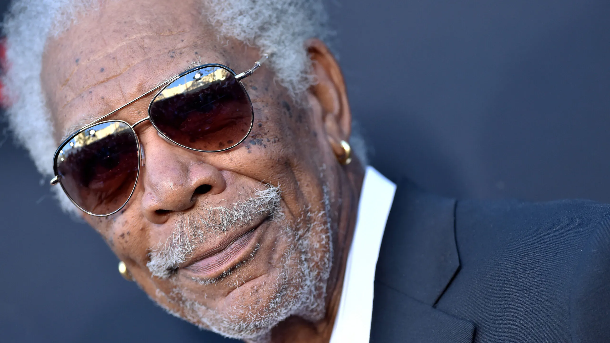 Morgan Freeman Defends Police: ‘Most Of Them Are Guys That Are Doing Their Job’