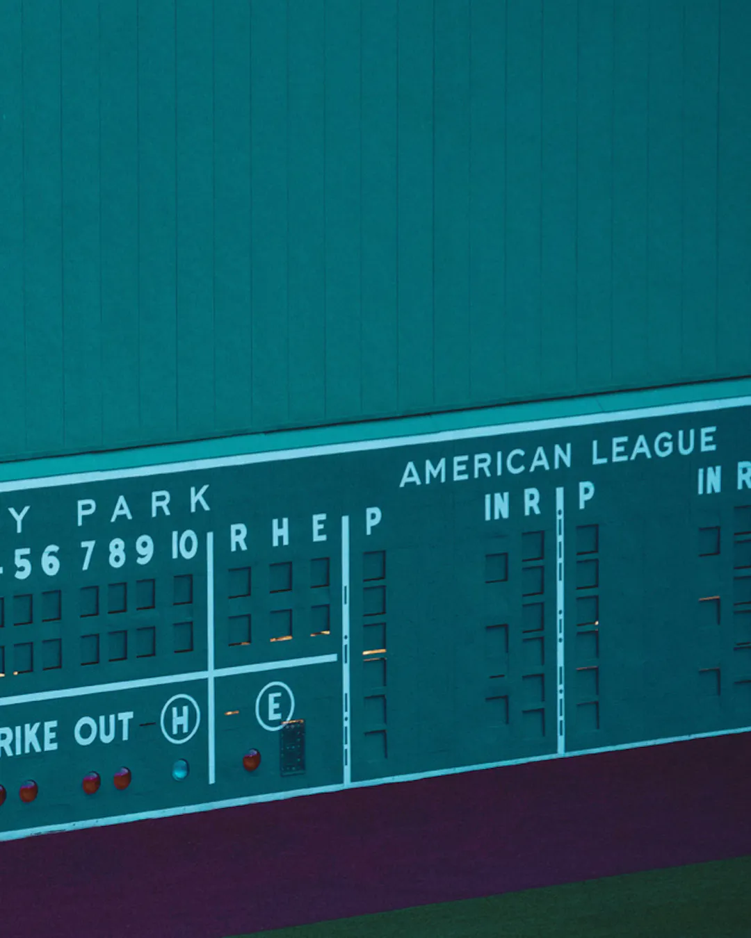 Counting Down The Greatest Moments Of The Yankees Red Sox Rivalry counting-down-the-greatest-moments-of-the-yankees-red-sox-rivalry