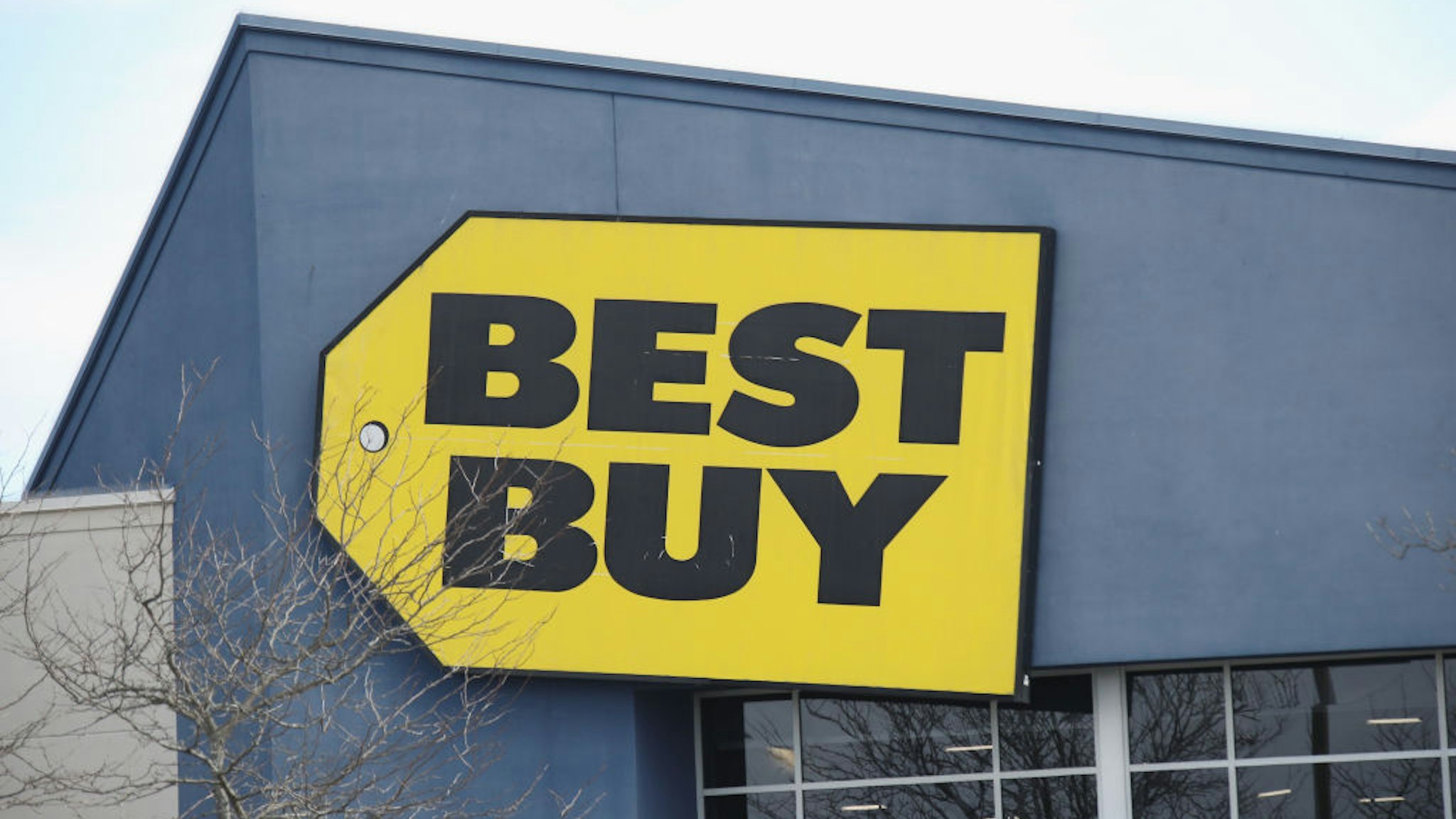 LEVITTOWN, NEW YORK - MARCH 16: An image of the sign for Best Buy as photographed on March 16, 2020 in Levittown, New York. (Photo by Bruce Bennett/Getty Images)