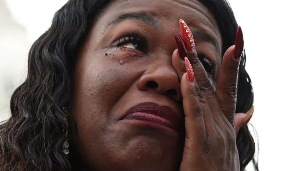 Fact Checkers Ignore Cori Bush’s Claim That White Supremacists Shot At Ferguson Protestors, Snopes Give ‘Unproven’ Rating