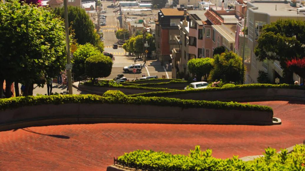 Car With Family, Young Children Robbed In San Francisco, Latest In ‘Smash-And-Grab’ Crime Spree