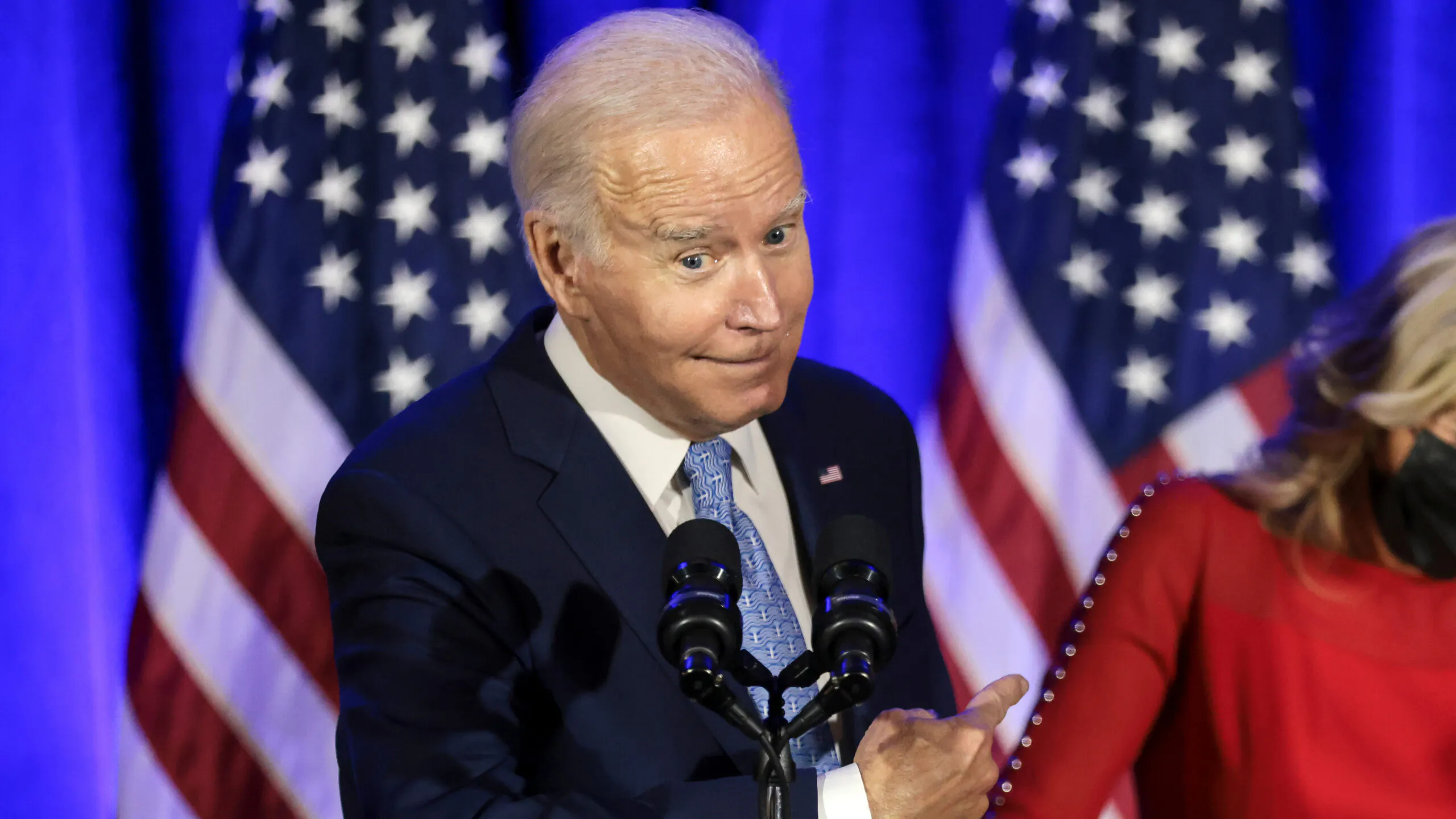 Federal Appeals Court Allows Biden Vaccine Mandate To Resume For Large Companies