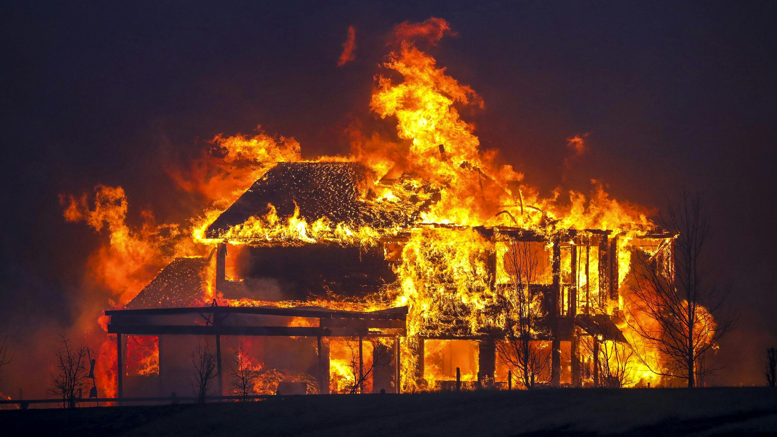 ‘Most Destructive’ Fire In Colorado History Engulfs Hundreds Of Homes, Forces 30,000+ To Evacuate: Reports