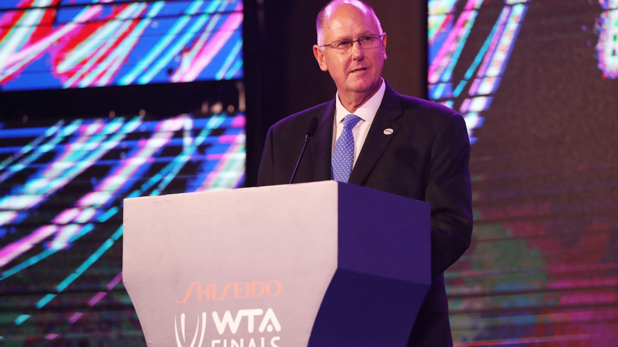 SHENZHEN, CHINA - OCTOBER 25: CEO and Chairman of the WTA Steve Simon delivers a speech during the Official Draw Ceremony and Gala of the 2019 WTA Finals at Hilton Shenzhen Shekou Nanhai on October 25, 2019 in Shenzhen, China. (Photo by Matthew Stockman/Getty Images)