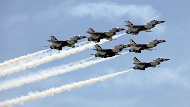 HUNTINGTON BEACH, CA - OCTOBER 01: The United States Air Force Thunderbirds fly over the Huntington Beach Pier during the Pacific Airshow on October 01, 2021 in Huntington Beach, California. The airshow returned for the first time since 2019 due to COVID-19 restrictions. (Photo by Michael Heiman/Getty Images)