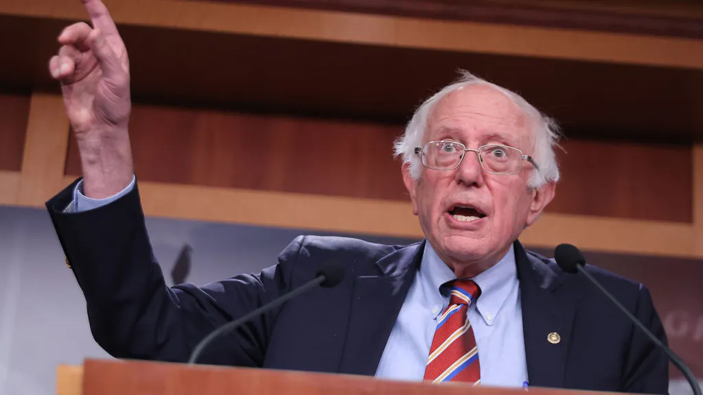 Bernie Sanders: ‘Congress Must Demand The Mass Production And Distribution Of N95 Masks’