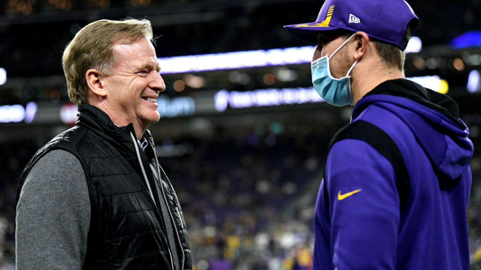 MINNEAPOLIS, MINNESOTA - DECEMBER 09: Adam Thielen #19 of the Minnesota Vikings talks with NFL Commissioner Roger Goodell on the sidelines before the game against the Pittsburgh Steelers at U.S. Bank Stadium on December 09, 2021 in Minneapolis, Minnesota. (Photo by Stephen Maturen/Getty Images)