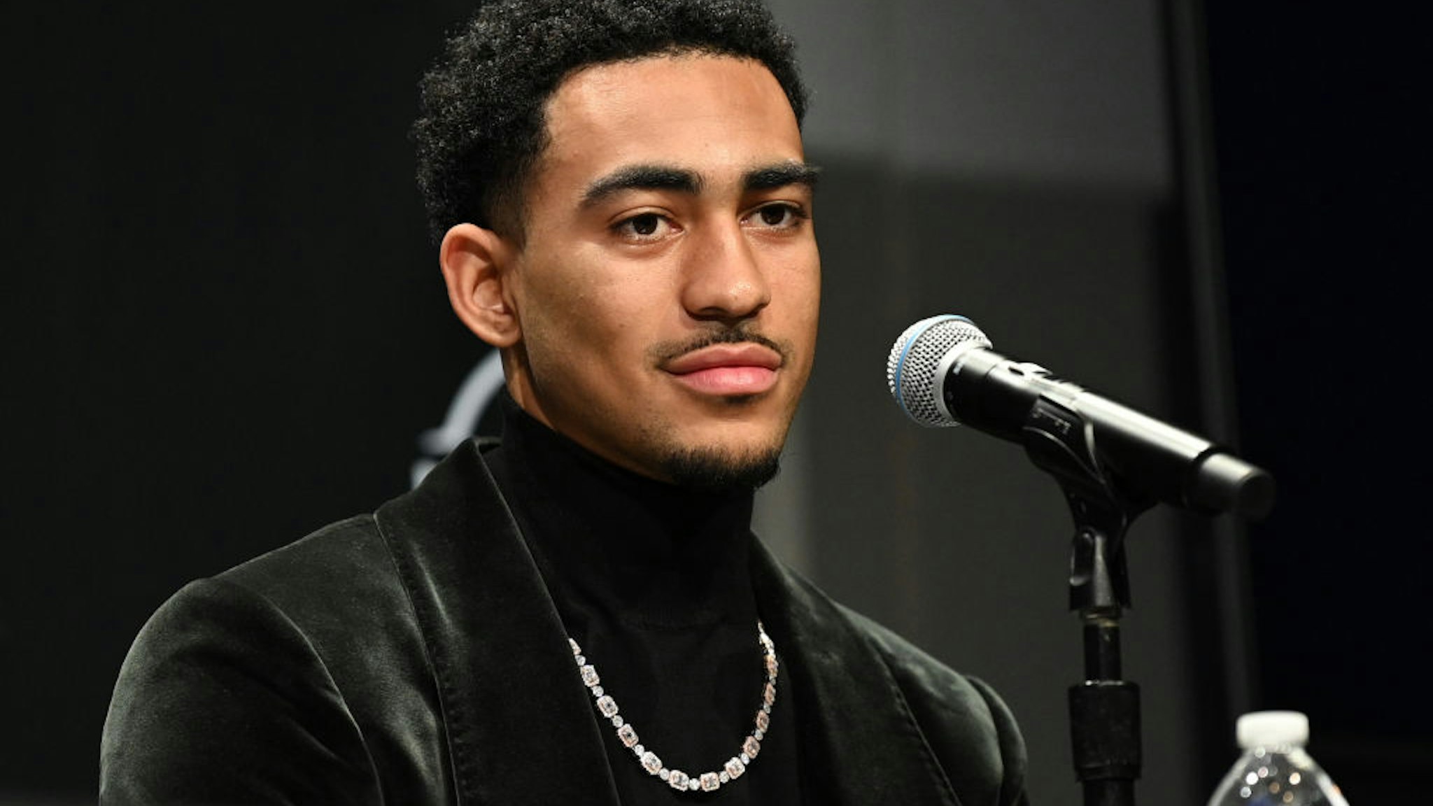 NEW YORK, NEW YORK - DECEMBER 11: The Heisman Trophy finalist quarterback Bryce Young from Alabama speaks at the 2021 Heisman Trophy finalist press conference at the Marriott Marquis Hotel on December 11, 2021 in New York City. (Photo by Bryan Bedder/Getty Images)