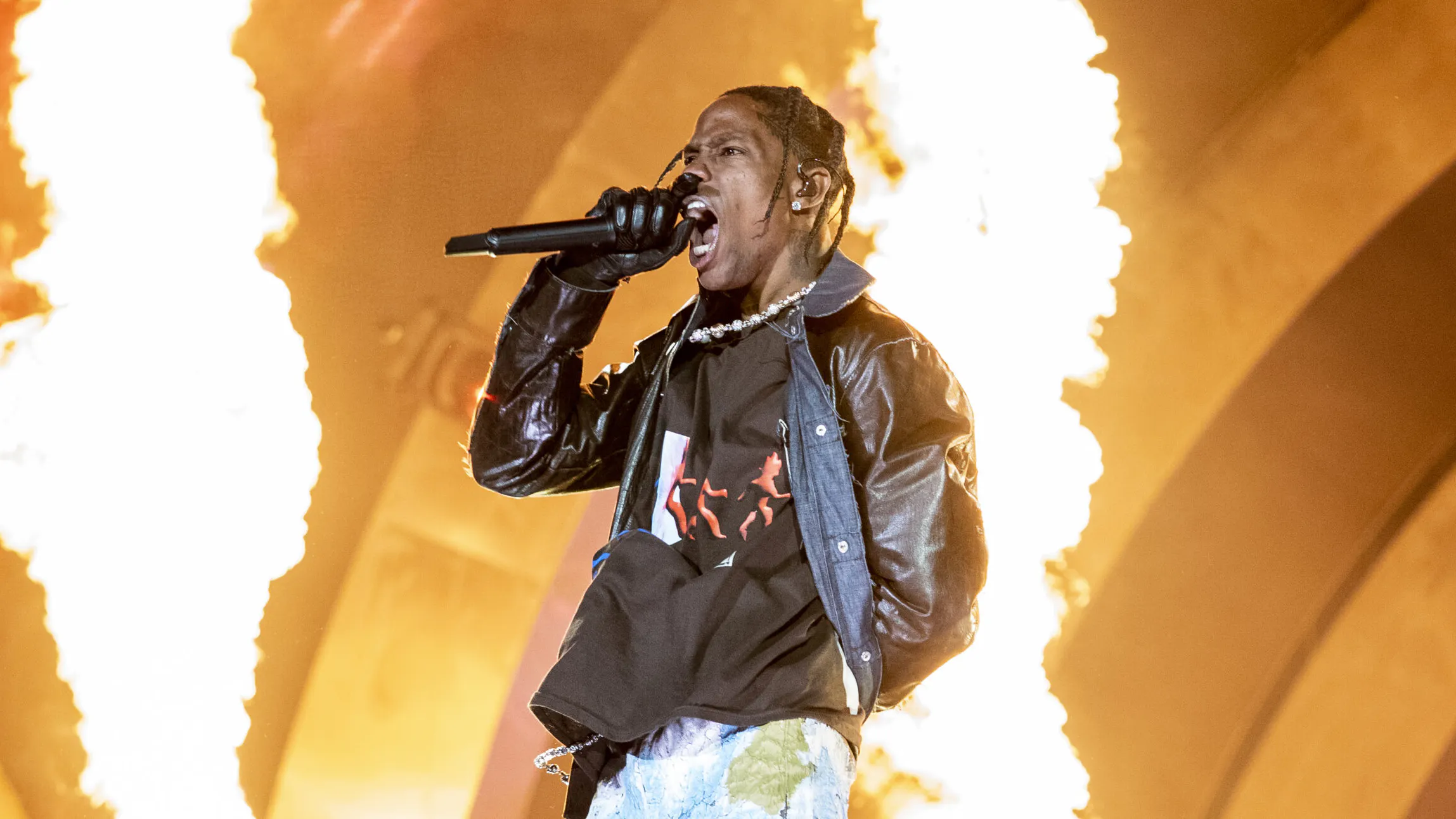 ‘I’m A Man Of God’: Travis Scott Denies Satanic Themes At Disastrous ‘Astroworld’ Festival