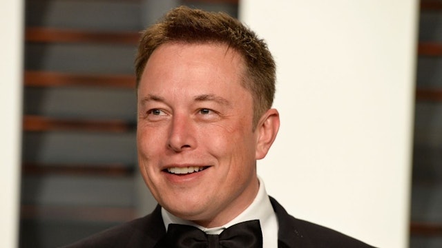 CEO of Tesla and Space X Elon Musk attends the 2015 Vanity Fair Oscar Party hosted by Graydon Carter at Wallis Annenberg Center for the Performing Arts on February 22, 2015 in Beverly Hills, California.