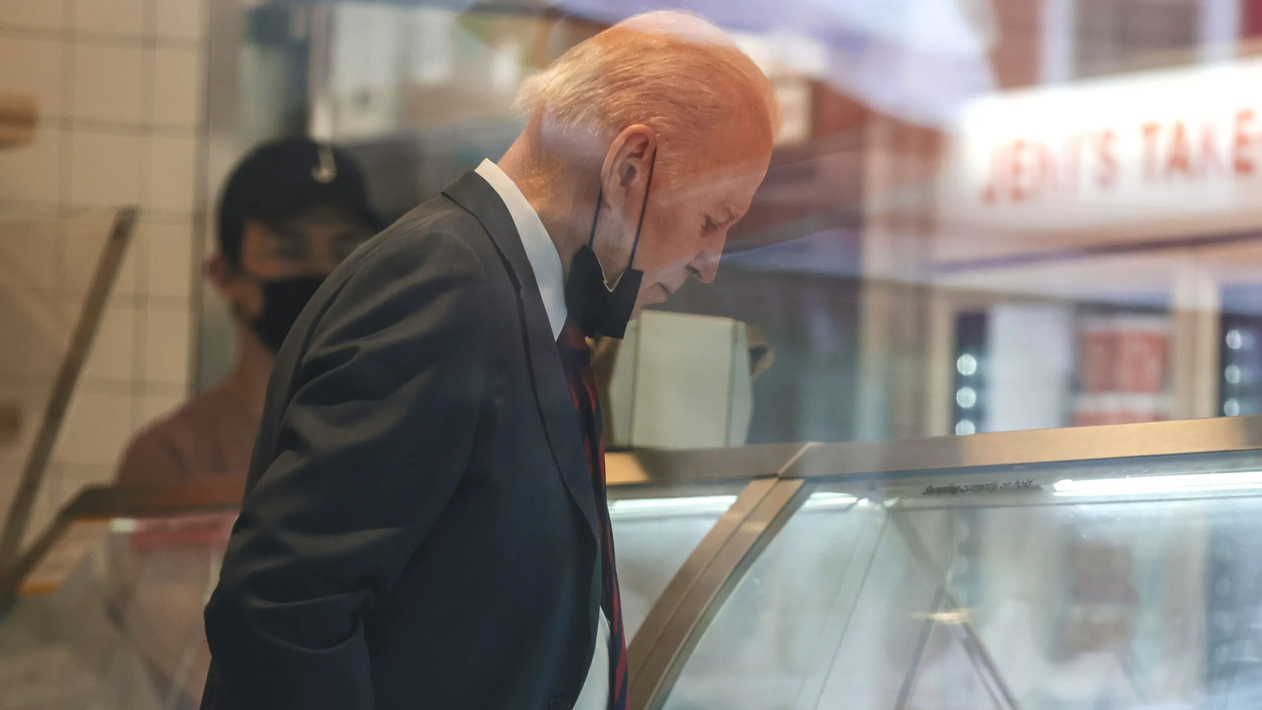 Psaki Appears To Struggle To Answer What Biden Was Doing Today, Then A Reporter Tweeted Photos Of Biden