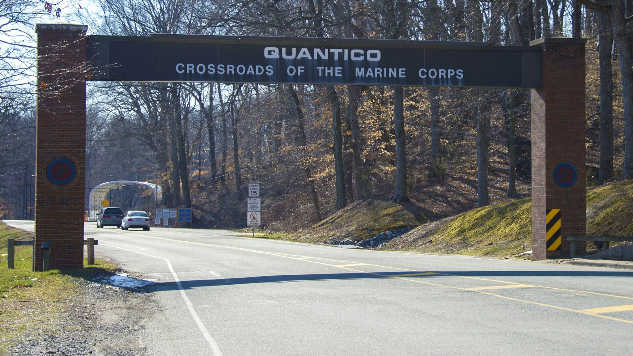 The main gate of the US Marine Corps Base in Quantico, Virginia, on March 22, 2013. A US Marine shot and killed two colleagues late March 21, 2013 before apparently turning the gun on himself at the base, the US Defense Department said on March 22. The suspected shooter and the victims were Marines who worked at an officer candidate school at the base, said base spokesman Sergeant Christopher Zahn.