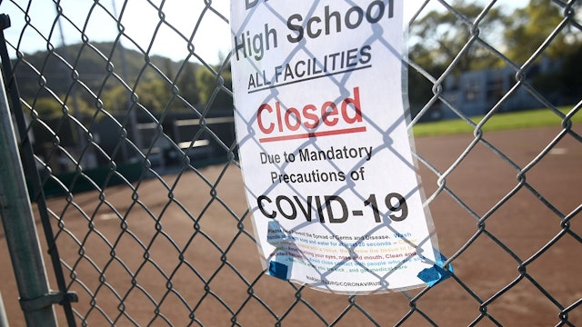 SAN ANSELMO, CALIFORNIA - MARCH 31: Signs outside Sir Francis Drake High School show that the school is closed because of the Coronavirus (COVID-19) on March 31, 2020 in San Anselmo, United States.