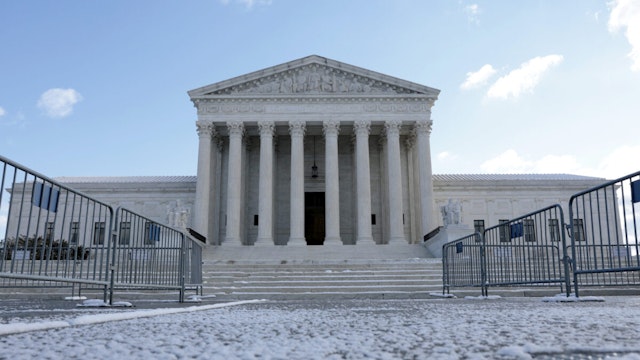 A view of the U.S. Supreme Court on Capitol Hill on January 07, 2022 in Washington, DC. Today the Justices of the Supreme Court are hearing arguments against U.S. President Joe Biden’s private sector Covid-19 vaccination rules.