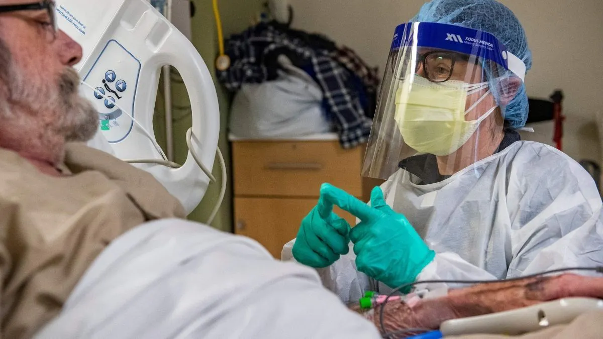 Biden To Send 1,000 Additional Military Health Workers To Six States As Omicron Cases Surge