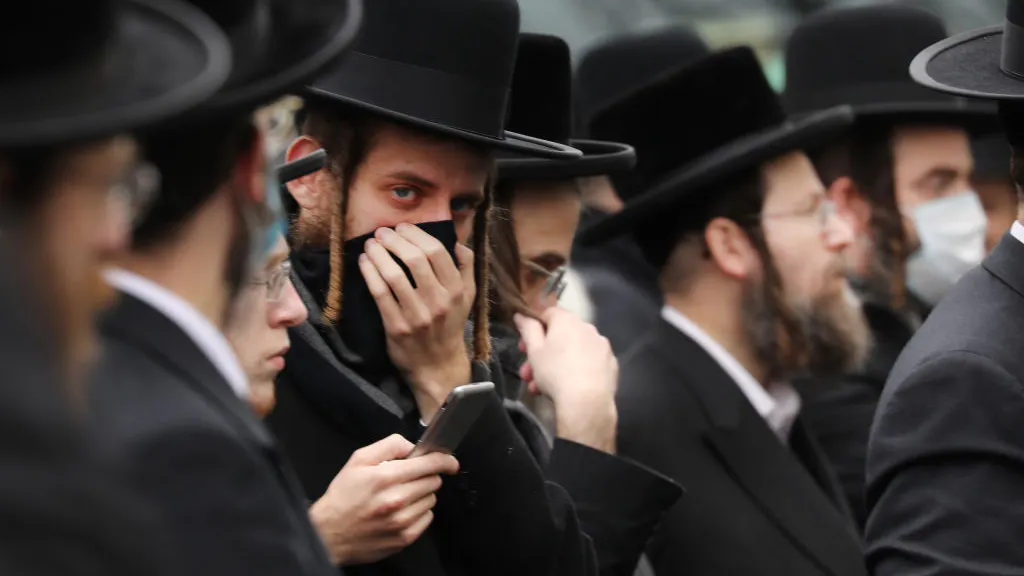 Anti-Semitic Crimes Spiked Nearly 300% In NYC Last Month Since Last Year